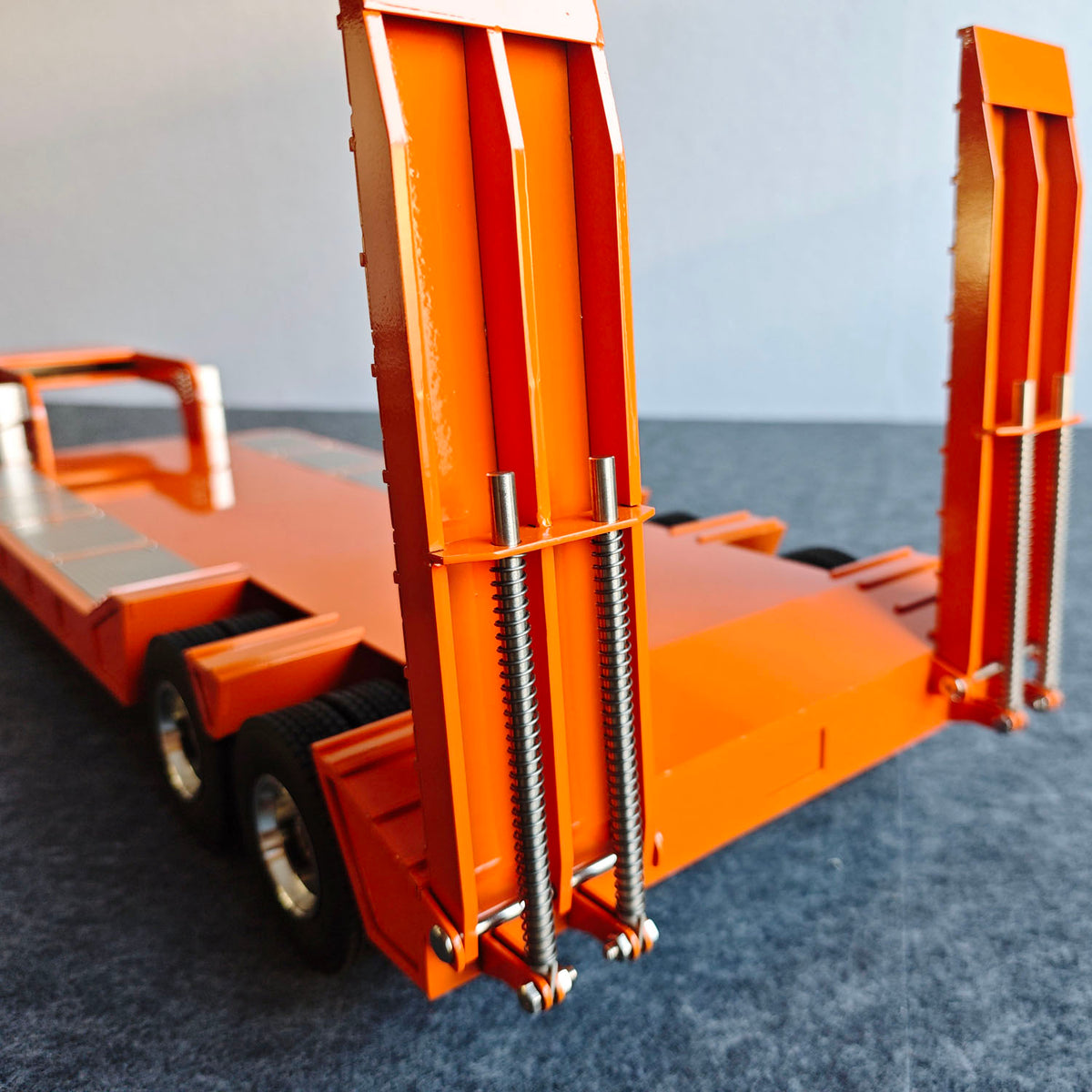 TOUCAN RC HOBBY HHG Model 2 Axles Metal Semi Trailer Spring Support Legs Tail Plate for 1/14 DIY Remote Control Tractor Truck No Light