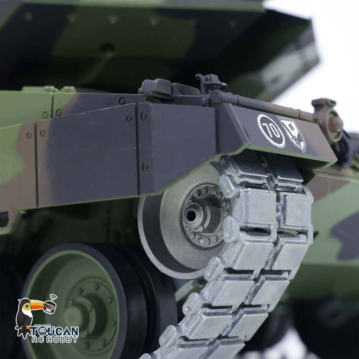 TOUCAN RC HOBBY Heng Long 1/16 TK7.0 Promotion German Leopard2A6 RTR RC Tank 3889 with 360 Degrees Turret Barrel Recoil Smoke BB IR Metal Tracks Sprockets Idlers Wheels Gearbox