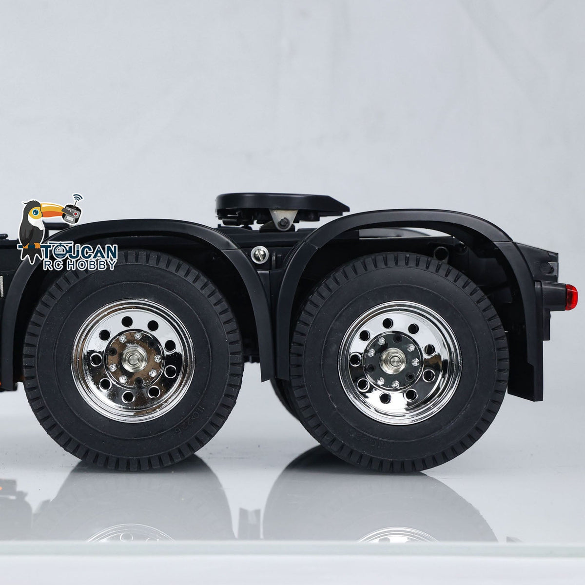 TOUCAN RC HOBBY HHRC 1/14 RC Tractor Truck 6x4 3363 Remote Control Lorry RTR Model ST8 Radio System Battery High-roof Assembled Painted Vehicle