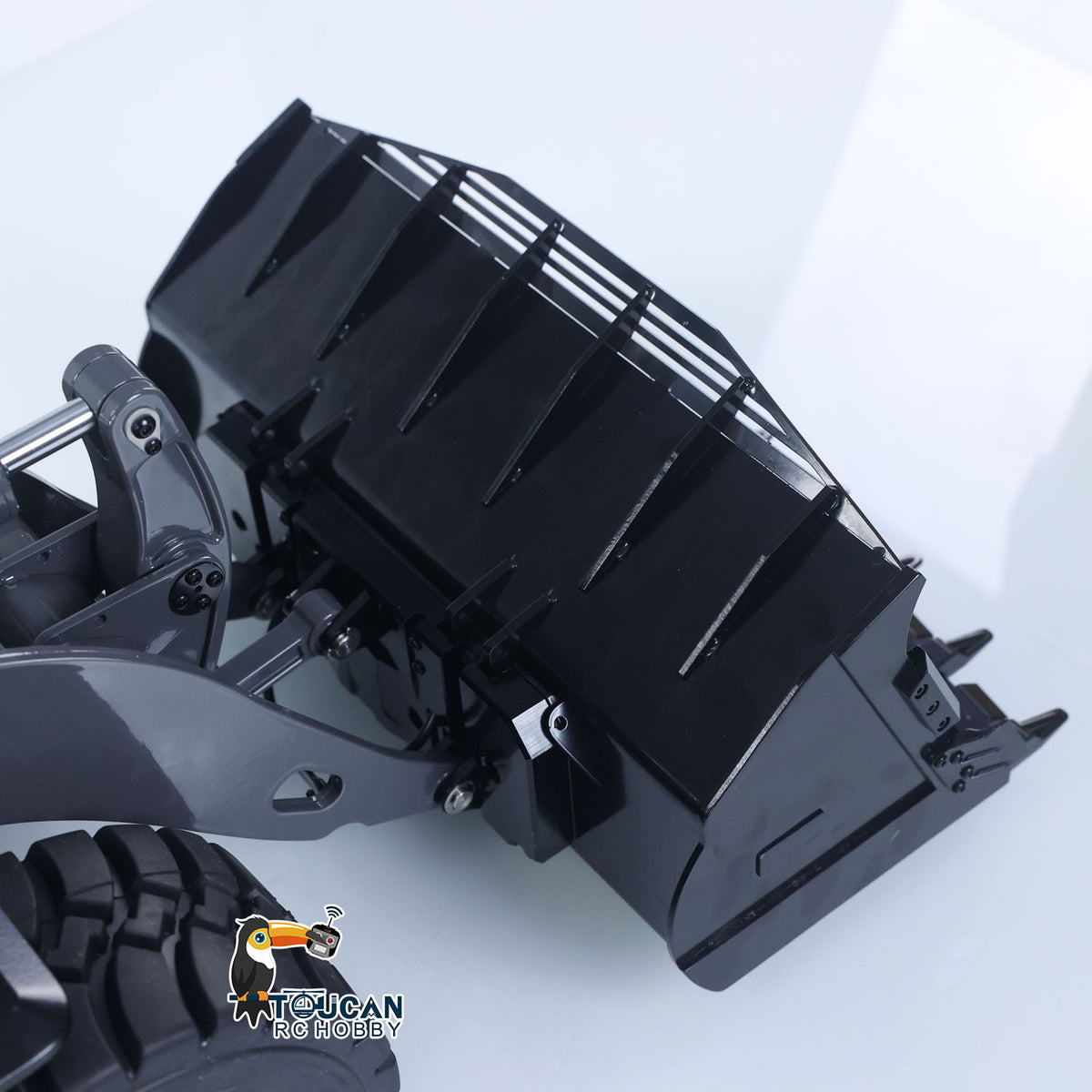 TOUCAN RC HOBBY MTModel E260L 1/14 Metal RC Hydraulic Loader Remote Control Construction Vehicle Flysky ST8 Radio Lock Differential Axle Fork Quick Coupler Light Sound