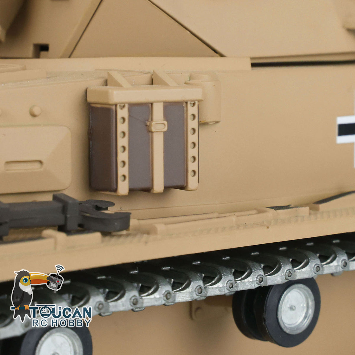 TOUCAN RC HOBBY Heng Long 7.0 1/16 Radio Tank 3858 German Panzer IV F RC Tank w/ 360Degrees Rotating Turret Metal Road Wheels Tracks IR System Battle