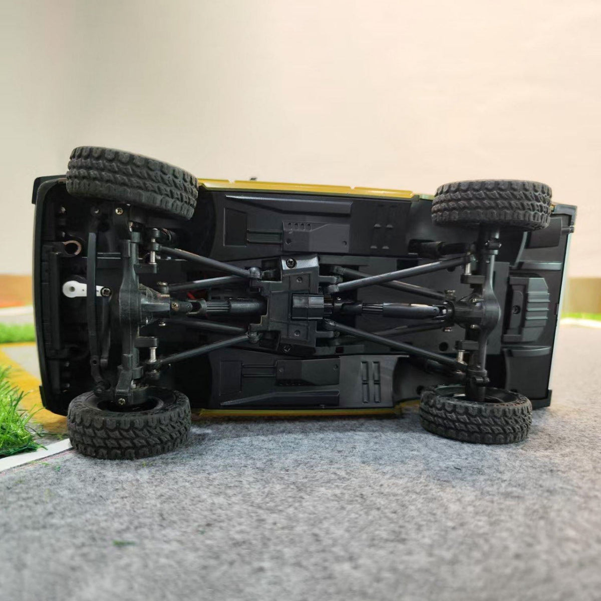 TOUCAN RC HOBBY 1/18 2.4G RC Rock Crawler Car LDRC LD18401 4WD Remote Control Climbing Car Simulation SUV Vehicles Brushed Motor ESC Servo RTR