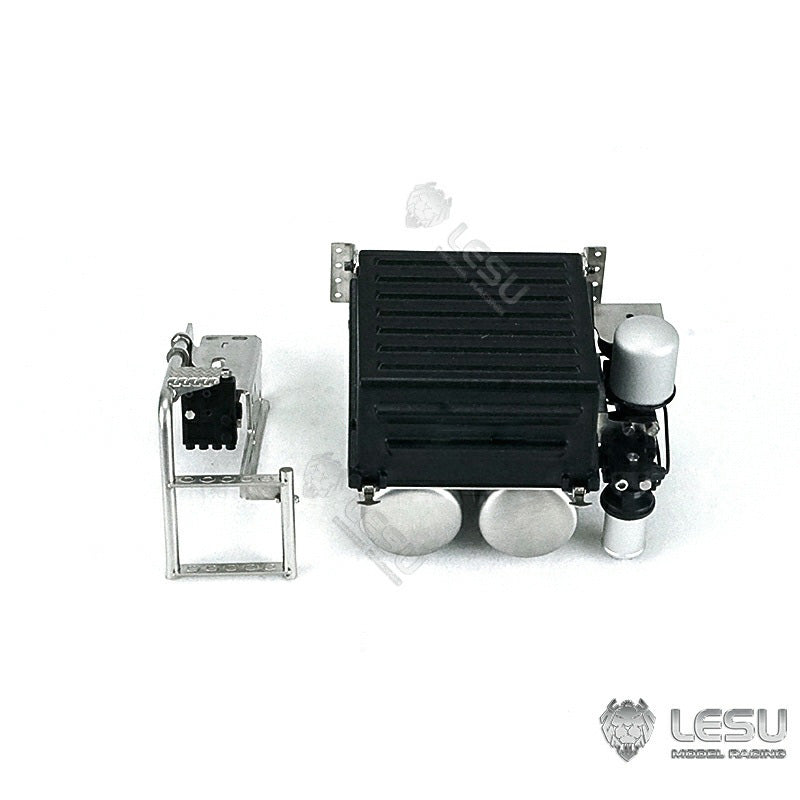 TOUCAN RC HOBBY Réservoir d'urée en plastique, pot d'échappement en métal et bac à batterie pour tracteur routier télécommandé LESU FE VM 1/14