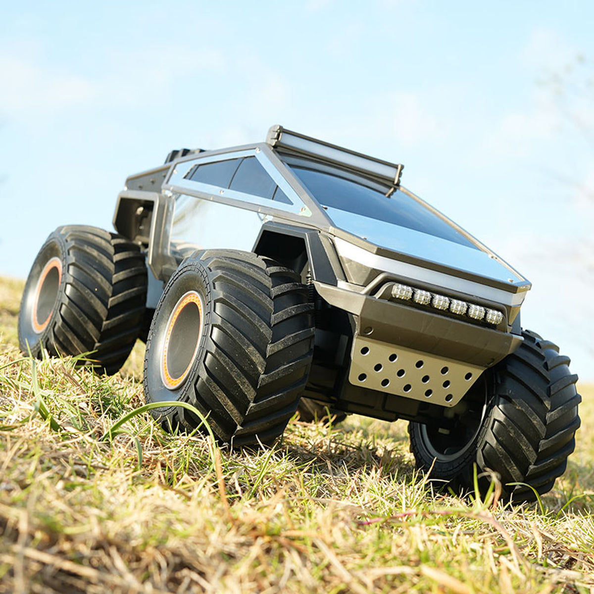 TOUCAN RC HOBBY JJRC 1/14 RC 4*2 Off Road Vehicle Q202 2.4GHz Electric Remote Control Pickup Truck Alloy Shell LED Lights Sound Battery Ready to Go