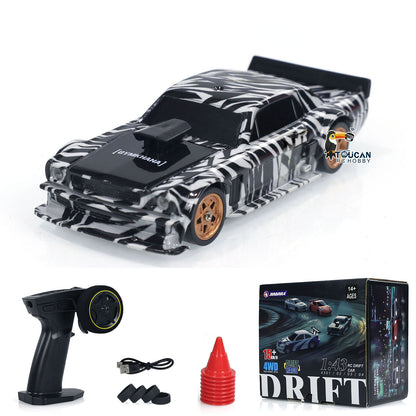 TOUCAN RC HOBBY JiaBaiLe Voiture de course télécommandée 1/43 4WD 2,4 GHz, mini voiture de drift radiocommandée, modèle haute vitesse prêt à rouler, 11*4,5*3 cm, peinte et assemblée