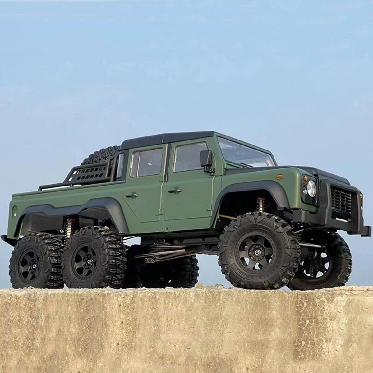 TOUCAN RC HOBBY Aoxing 1/10 Scale 6WD RC Pick-up Rock Crawler Off-Road Truck Lights Sounds 2 Speeds PNP Version Painted Assembled Hobby Model
