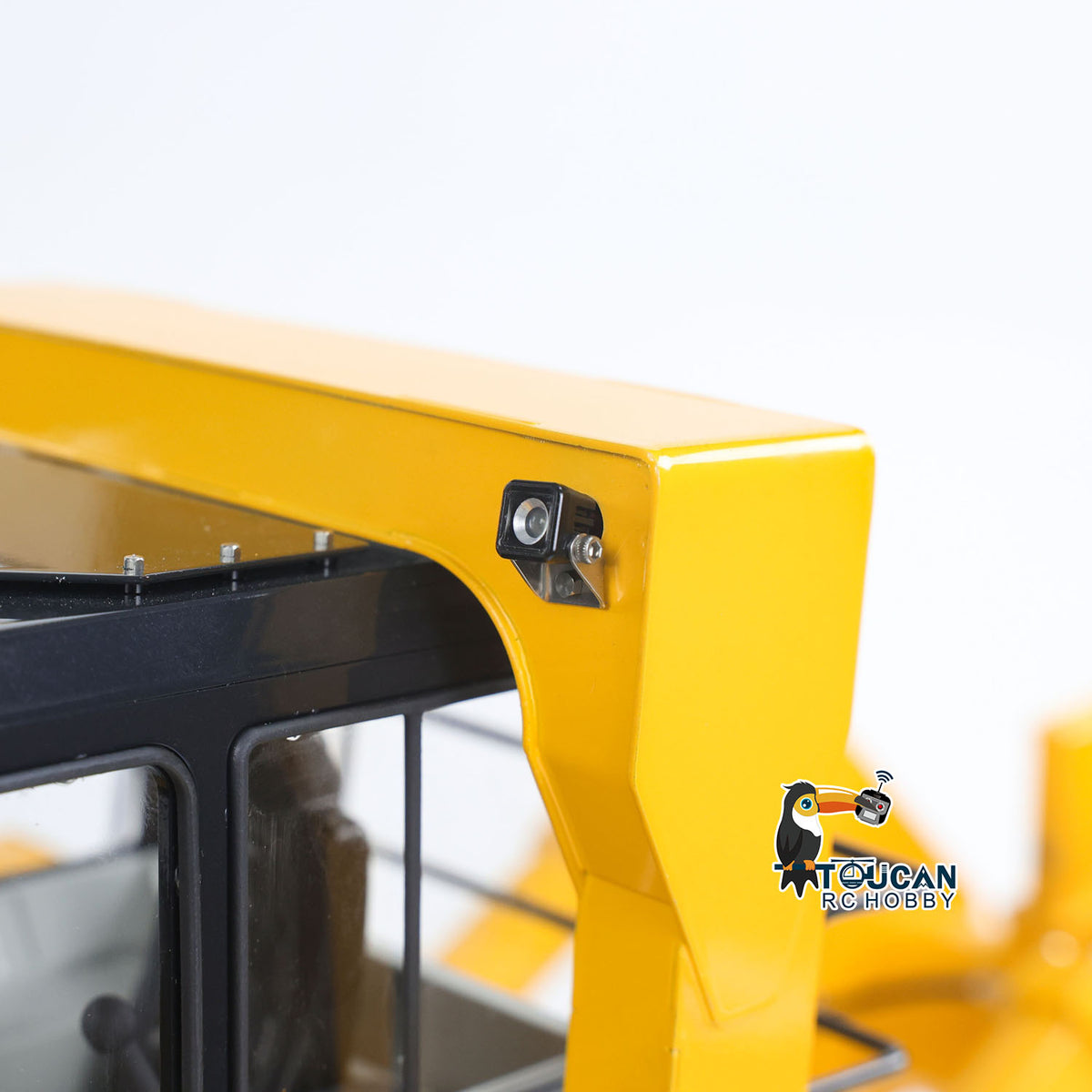 TOUCAN RC HOBBY JDMODEL 575 Metal 1/14 Remote Controlled Bulldozer Heavy Hydraulic Construction Truck Frsky X14 Radio Sound Light for Vehicle Enthusiast