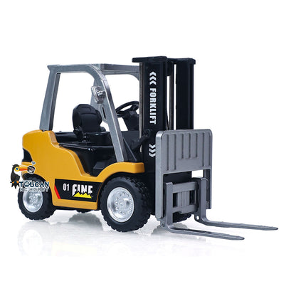 TOUCAN RC HOBBY Heng Guan 1/64 RC Forklift Full Proportion Control Realistic Details Road Barrier Desktop Ornaments Parent Child Interaction RTR