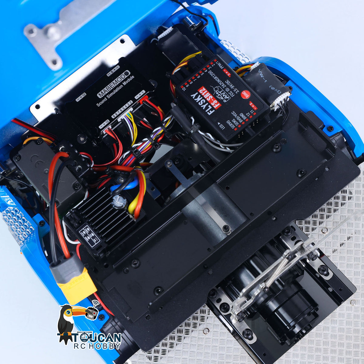 TOUCAN RC HOBBY MODO 1/14 8x8 Remote Control Tractor Truck 2Speed Transmission RC Lorry Vehicle Metal Chassis Light Sound System No Differential Lock