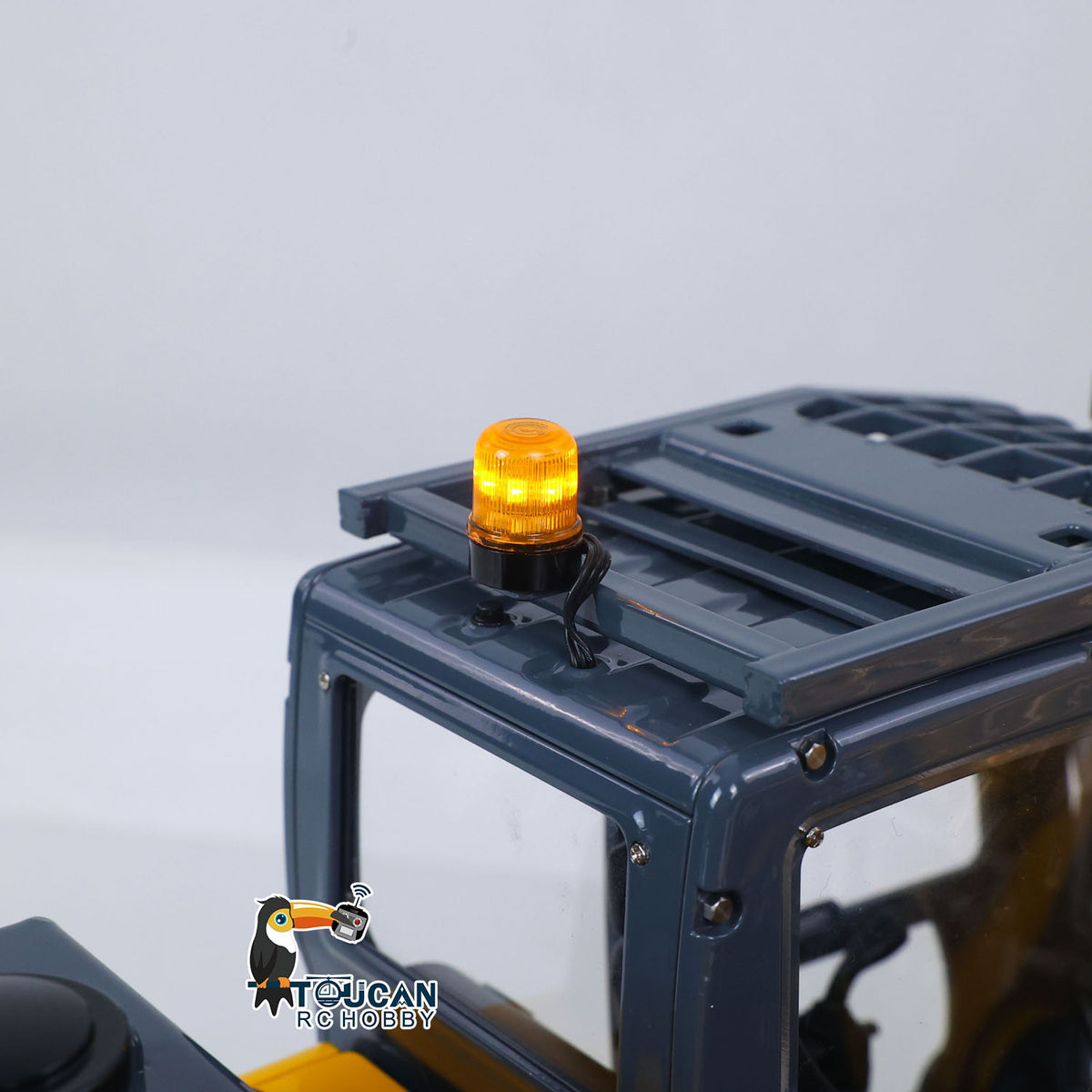 TOUCAN RC HOBBY Metal LESU 1/14 Remote Control Hydraulic Tracked Excavator SK500 RC Digger 6CH Valve 3MAP Pump Brass Relief Valve Light System