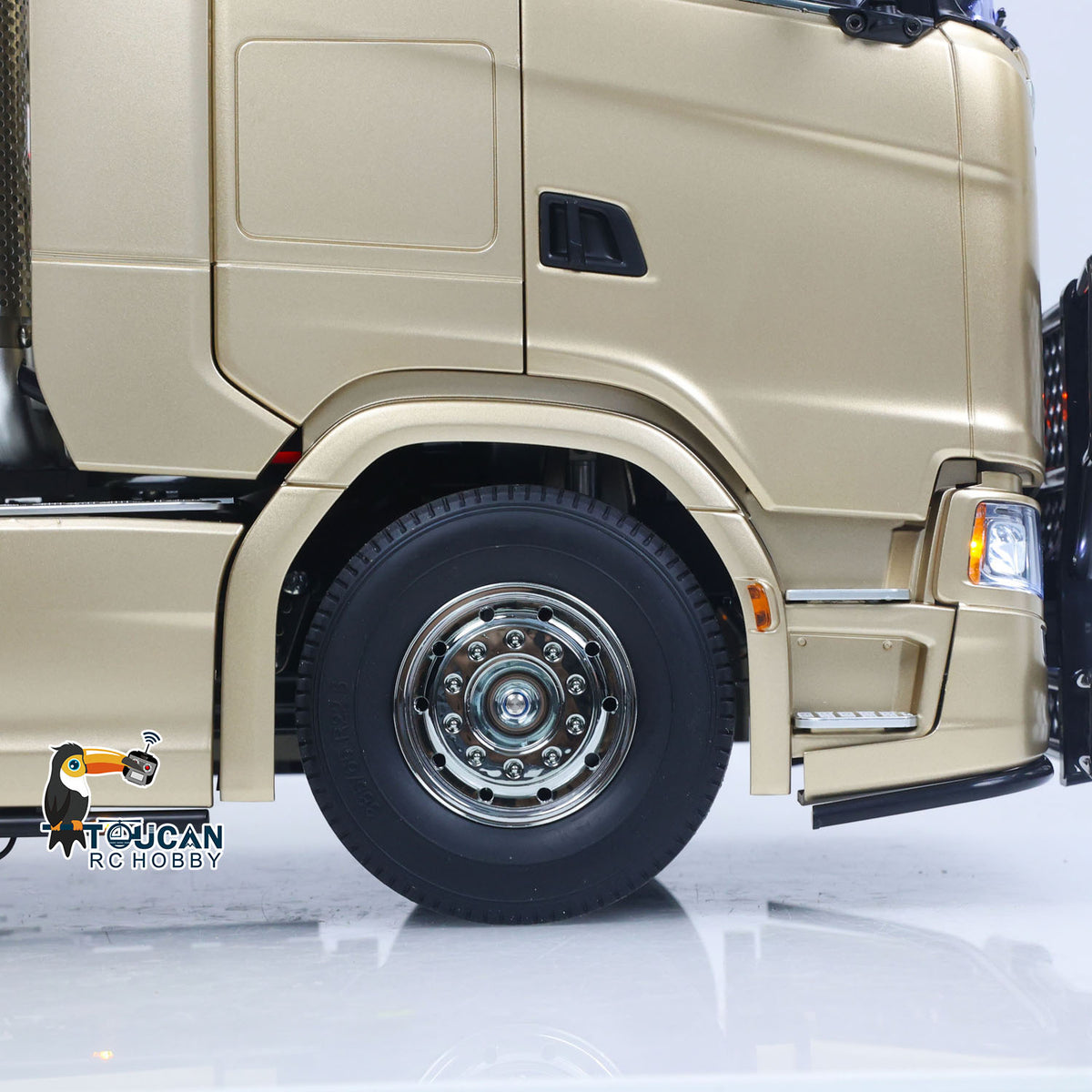 TOUCAN RC HOBBY Plastic 1/14 RC Tractor Truck 56379 Remote Control Construction Vehicle Customized by  4X2 Chassis 3Speed Gearbox Flowing Water Light Smoke Unit ST8 Radio RTR