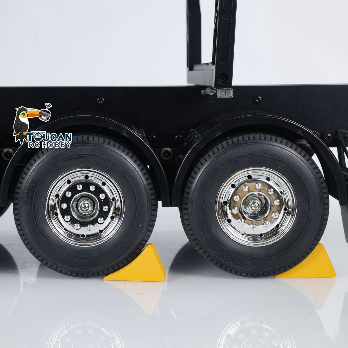 TOUCAN RC HOBBY Customized LESU Hydraulic Metal Timber Crane 1/14 RC Log Trailer Flatbed Semi Trailer Painted and Assembled 99*40*20(cm) Light System
