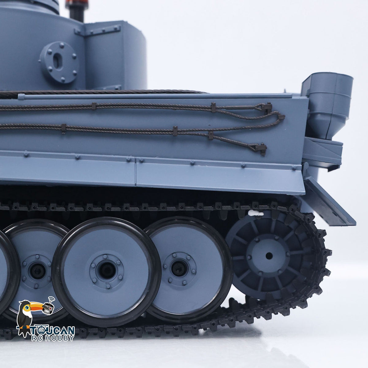 TOUCAN RC HOBBY Heng Long 1/16 TK7.0 Plastic German Tiger I RTR RC Tank 3818 Infrared Combat BB Sounds Lights Smoke Model Metal Barrel Recoil