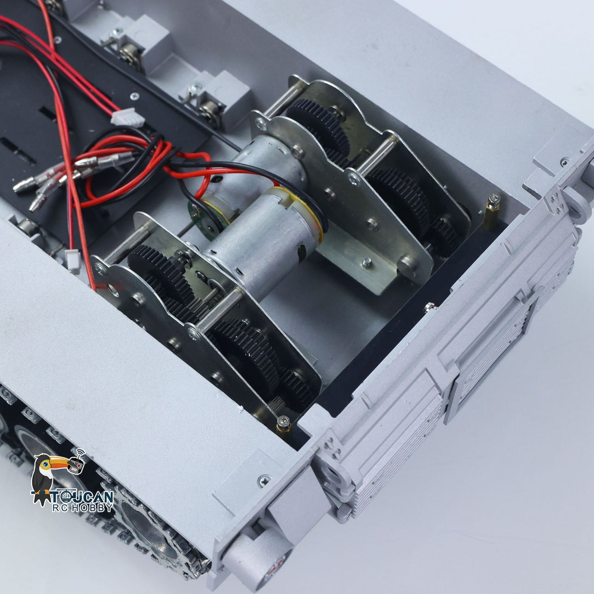 TOUCAN RC HOBBY Metal Chassis with Driving Gearbox Road Wheels Speaker Switch for Heng Long 1/16 RC Battle Tank USA Abrams M1A2 3918 Model