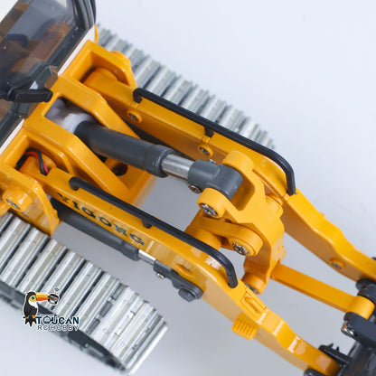 TOUCAN RC HOBBY Yi Gong 1:50 RC Electric Lifting Loader LR636 RTR Remote Controlled 2.4G Construction Vehicle Metal Bucket Tracks Ripper Light Sound Battery USB