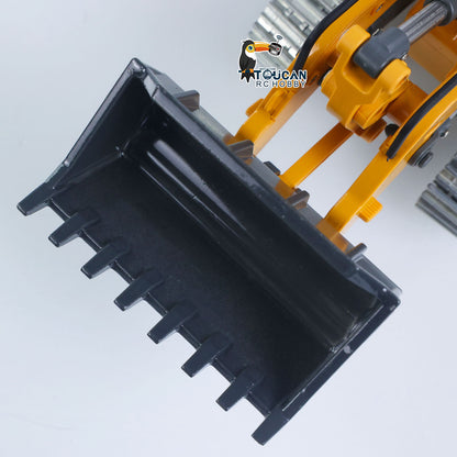 TOUCAN RC HOBBY Yi Gong 1:50 RC Electric Lifting Loader LR636 RTR Remote Controlled 2.4G Construction Vehicle Metal Bucket Tracks Ripper Light Sound Battery USB