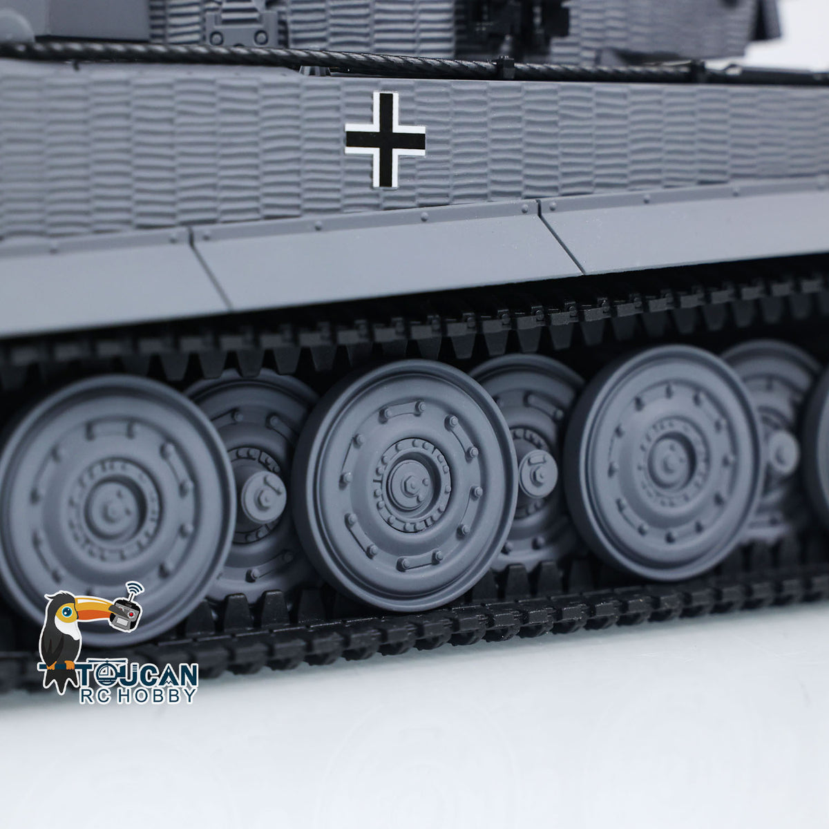 TOUCAN RC HOBBY HY Model 1/24 217 007 RC Battle Tank Tiger I Remote Control Military Tanks Armored Panzer Infrared Combat USB Assembled Painted