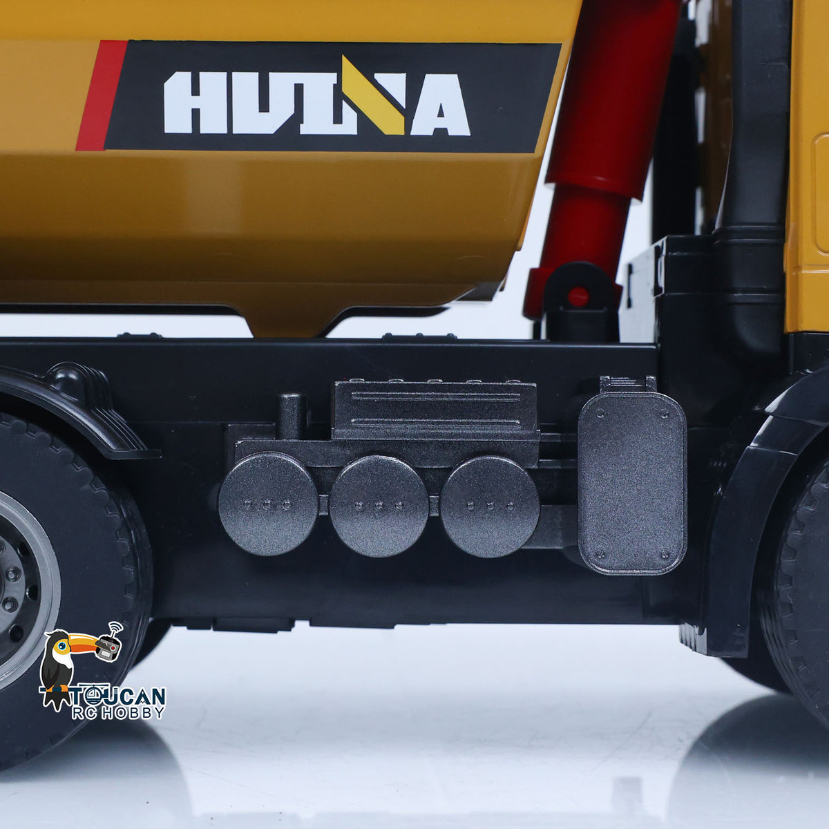 TOUCAN RC HOBBY HUINA 1/14 Electric RC Dump Truck 573 Remote Control Tipper Model Vehicle Flowing Water Light Sound Effect 2.4G Radio Battery
