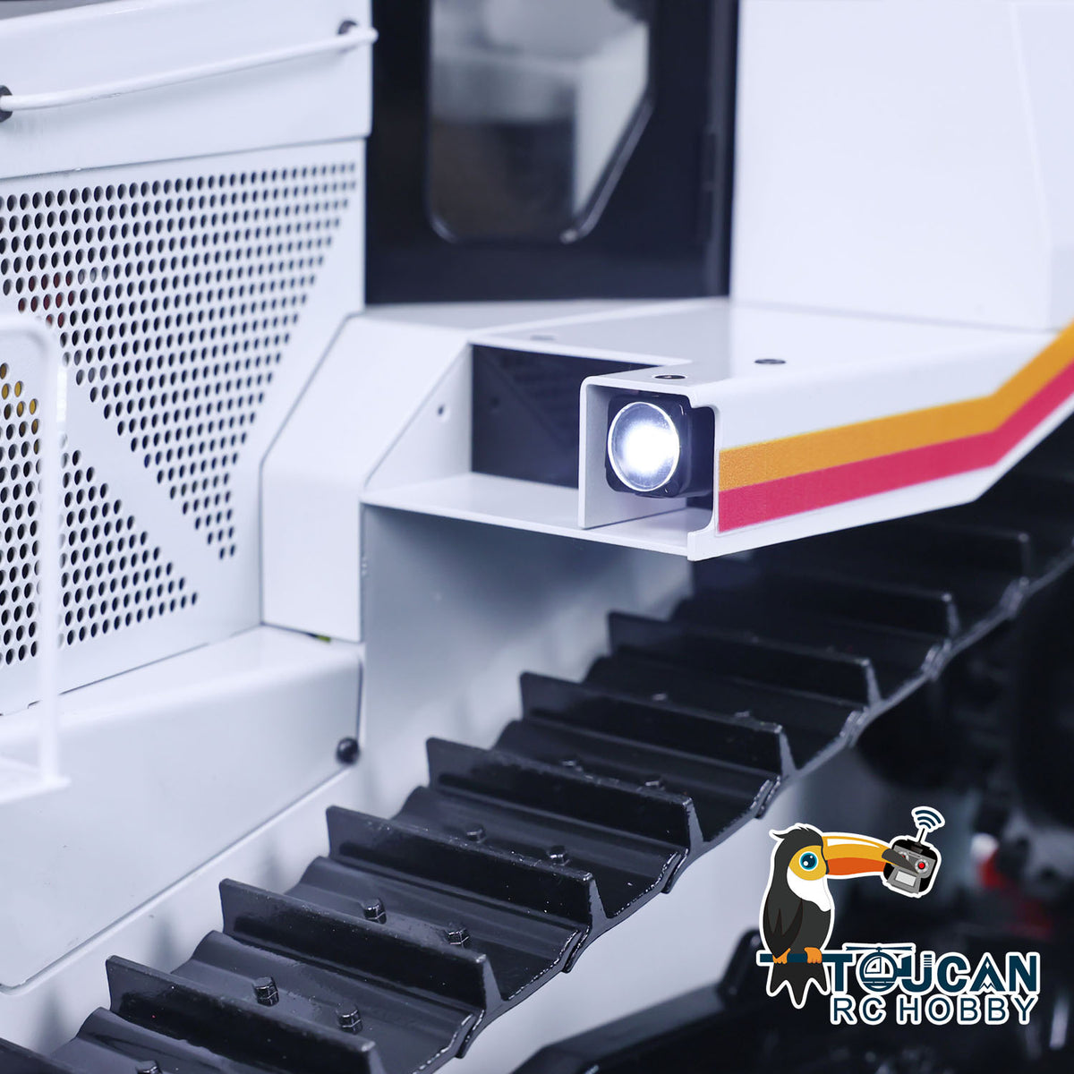 TOUCAN RC HOBBY JDModel DXR2 1/14 Metal RC Hydraulic Bulldozer Remote Controlled Earth Moving Machine Model JDM-201 New Sound System Light ST8 Remote Controller Motor