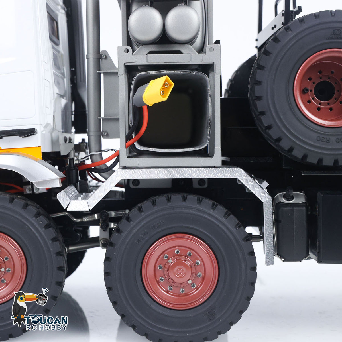 TOUCAN RC HOBBY LXY BZ4663 1/14 Metal 8x8 RC Tractor Truck PNP 3 Speed Transmission Differential Lock Axles Remote Winch ST8 Controller Light Sound for Model Collectors