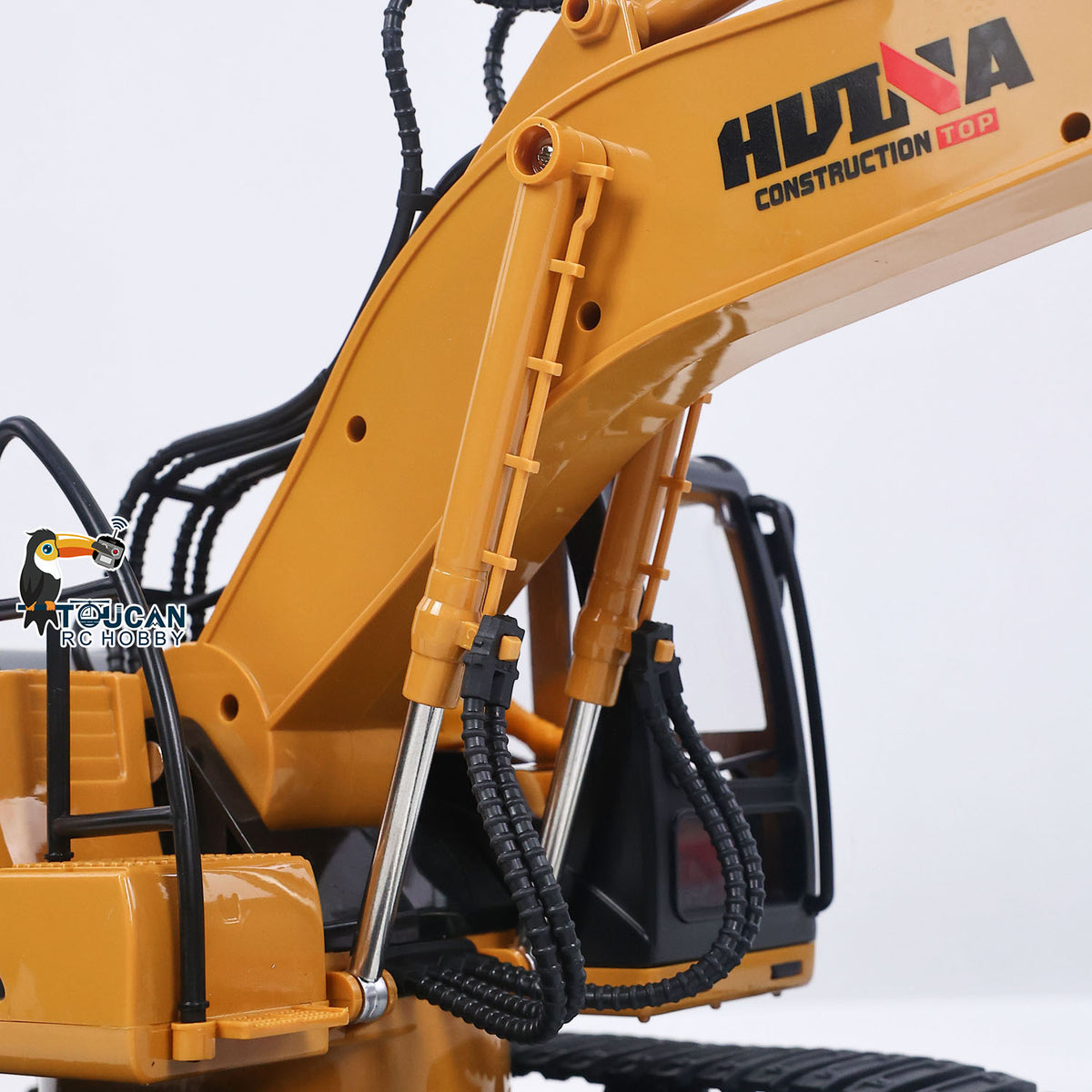 TOUCAN RC HOBBY HUINA 1/14 RC Electric Excavator 1535 Remote Control Digger 15CH 2.4G Radio Finished Model Battery Sound Light Effects