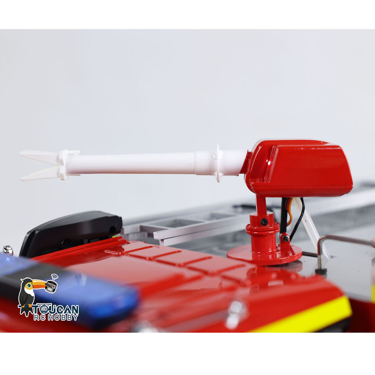 TOUCAN RC HOBBY 1/14 4x2 RC Fire Vehicles Radio Control Fire Fighting Truck Extinguisher 2-speed Transmission Motor ESC Servo Sound Light System