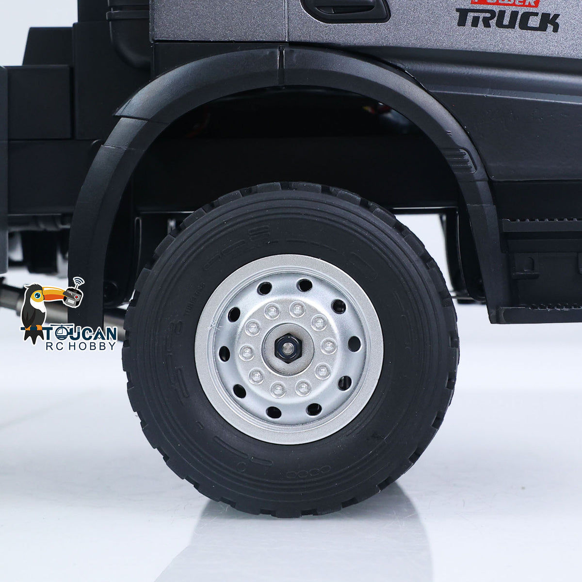TOUCAN RC HOBBY HUINA 1598PRO 1/14 Metal Remote Control Dump Truck 6X6 Engineering Vehicle Electric RC Tipper Model Light Sound System Battery