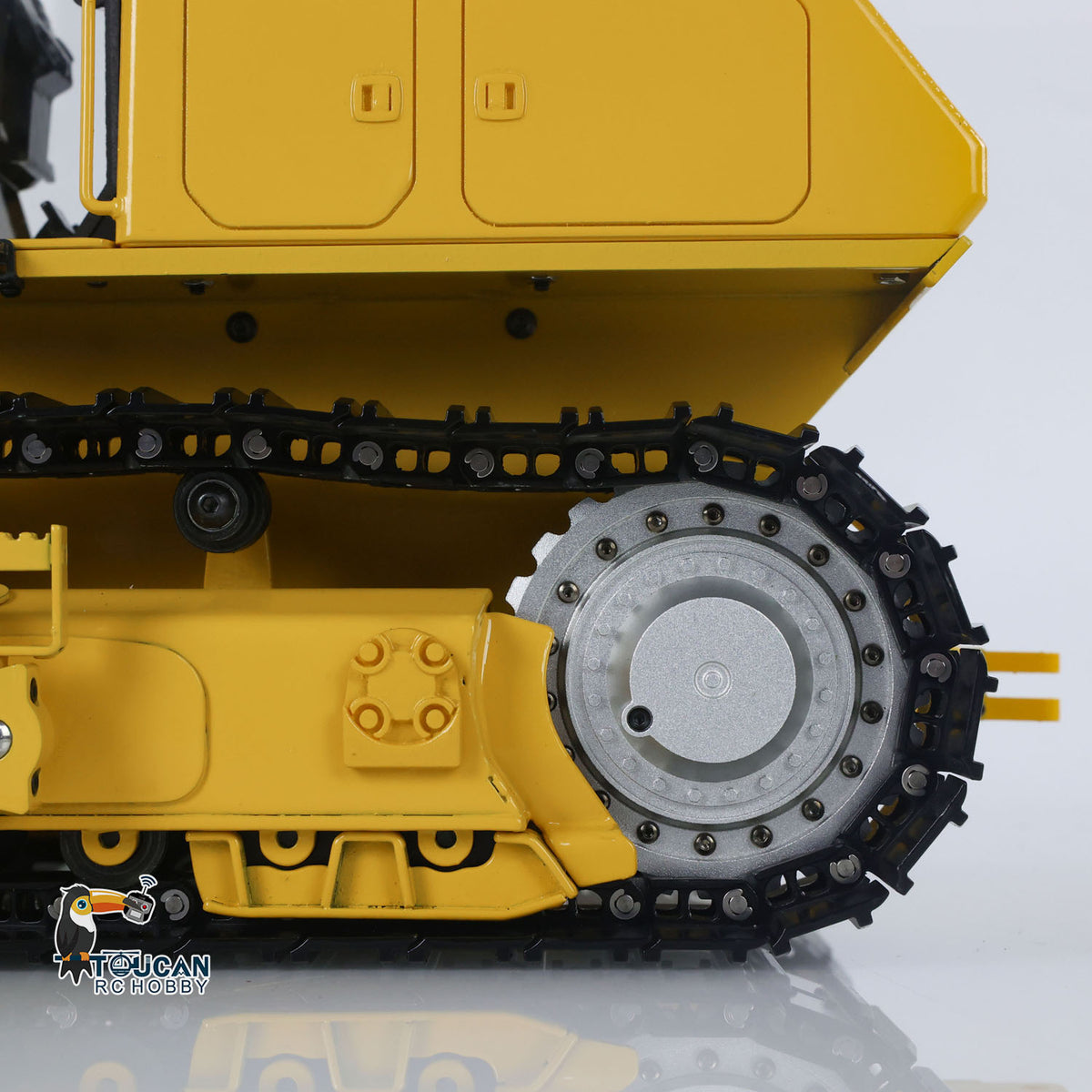 TOUCAN RC HOBBY JZModel D65EX 1/12 Metal RC Hydraulic Bulldozer PNP 3CH Valve FlySky I6S Radio Controller Light Sound System for Construction Truck Enthusiasts Outdoor