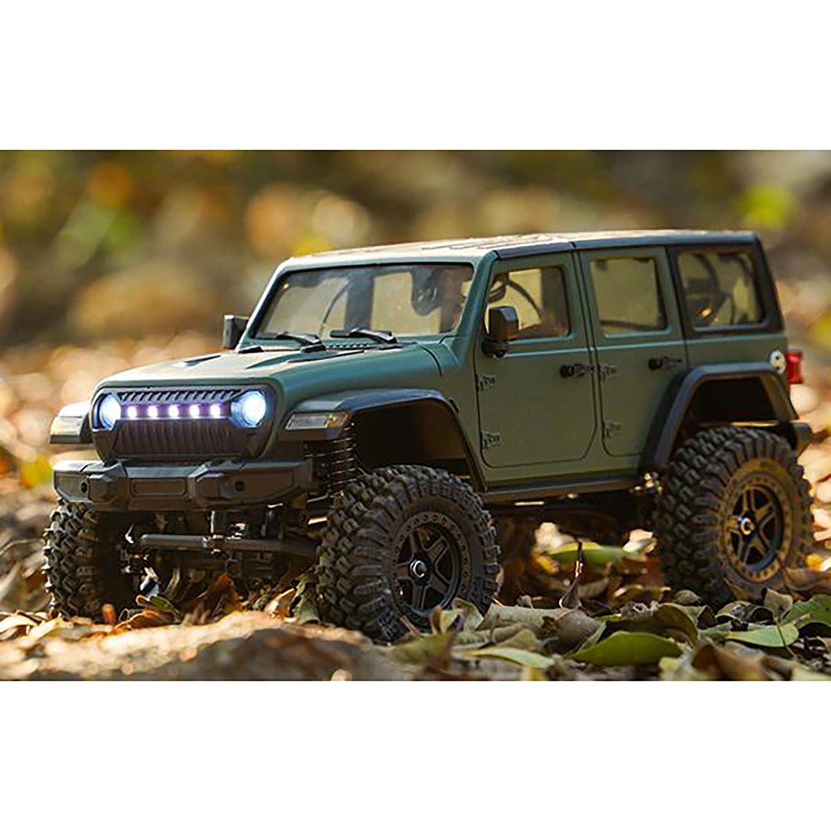 TOUCAN RC HOBBY JJRC 1:18 4*4 RC Simulation Rock Crawler Car C8801 2.4G Wireless Control Off Road Vehicle RTR Crawler Brushed Motor ESC LED Lights