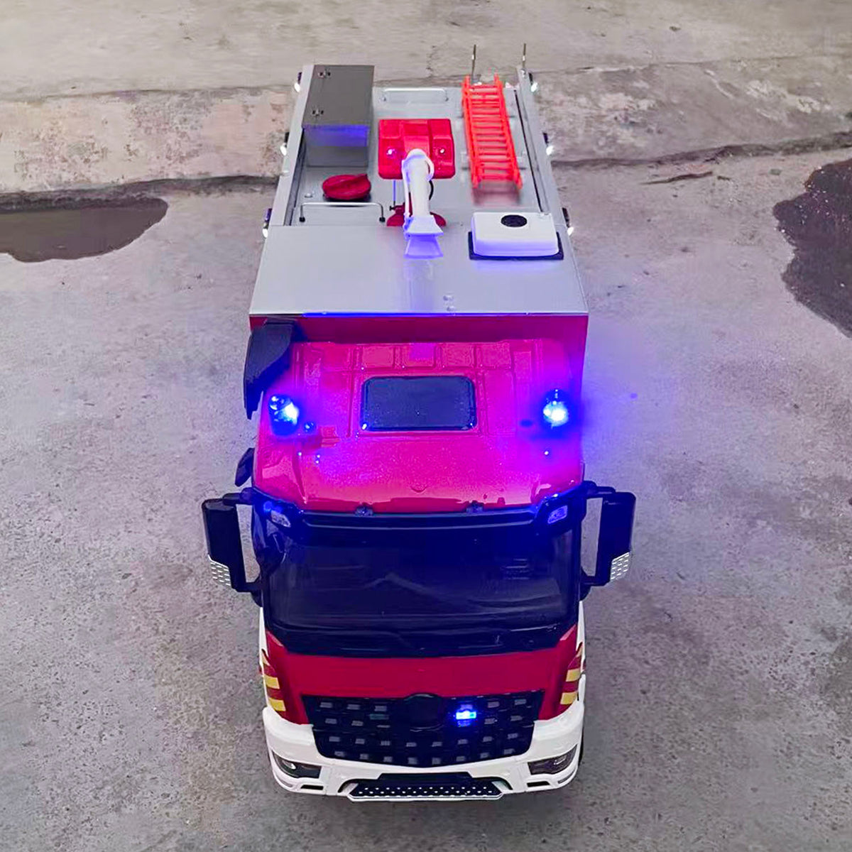 TOUCAN RC HOBBY 1/14 4*4 Remote Control Fire Fighting Truck Assembled 2Speed Gearbox Light Sound System Metal Axles Flysky ST8 Radio PNP/RTR