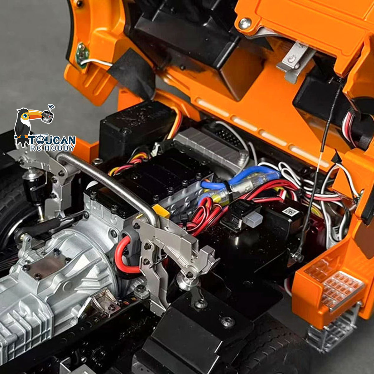 TOUCAN RC HOBBY LXY 1/14 Metal 6X6 Remote Control Tractor Truck RC Lorry Car 3Speed Gearbox Wheelhub Reduction Axle Light Sound System ST8 Radio