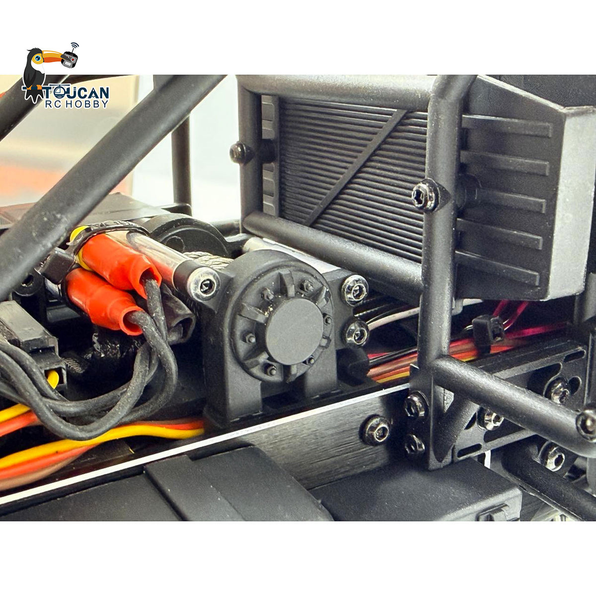 TOUCAN RC HOBBY Hobby Plus 1/18 4*4 RC Off Road Vehicle Remote Control Desert Rally Car DKR-4 Fortis Hobbywing Brushless Motor Light Battery