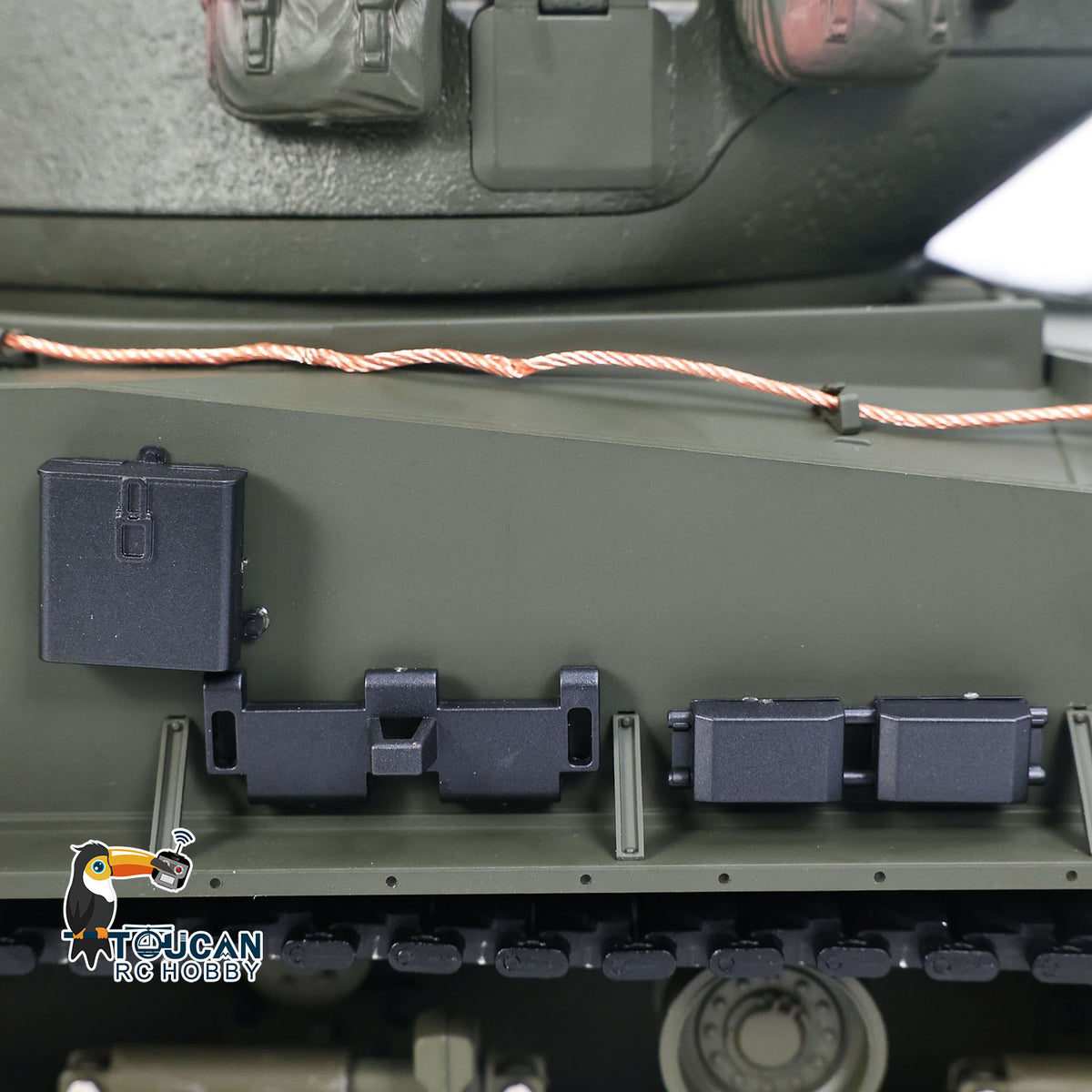 1/16 Remote Control Tank Sherman M4A3 Armored Fighting Vehicle Infrared System Barrel Elevation Smoke Unit Metal Chassis Gearbox 360 Degrees Turret