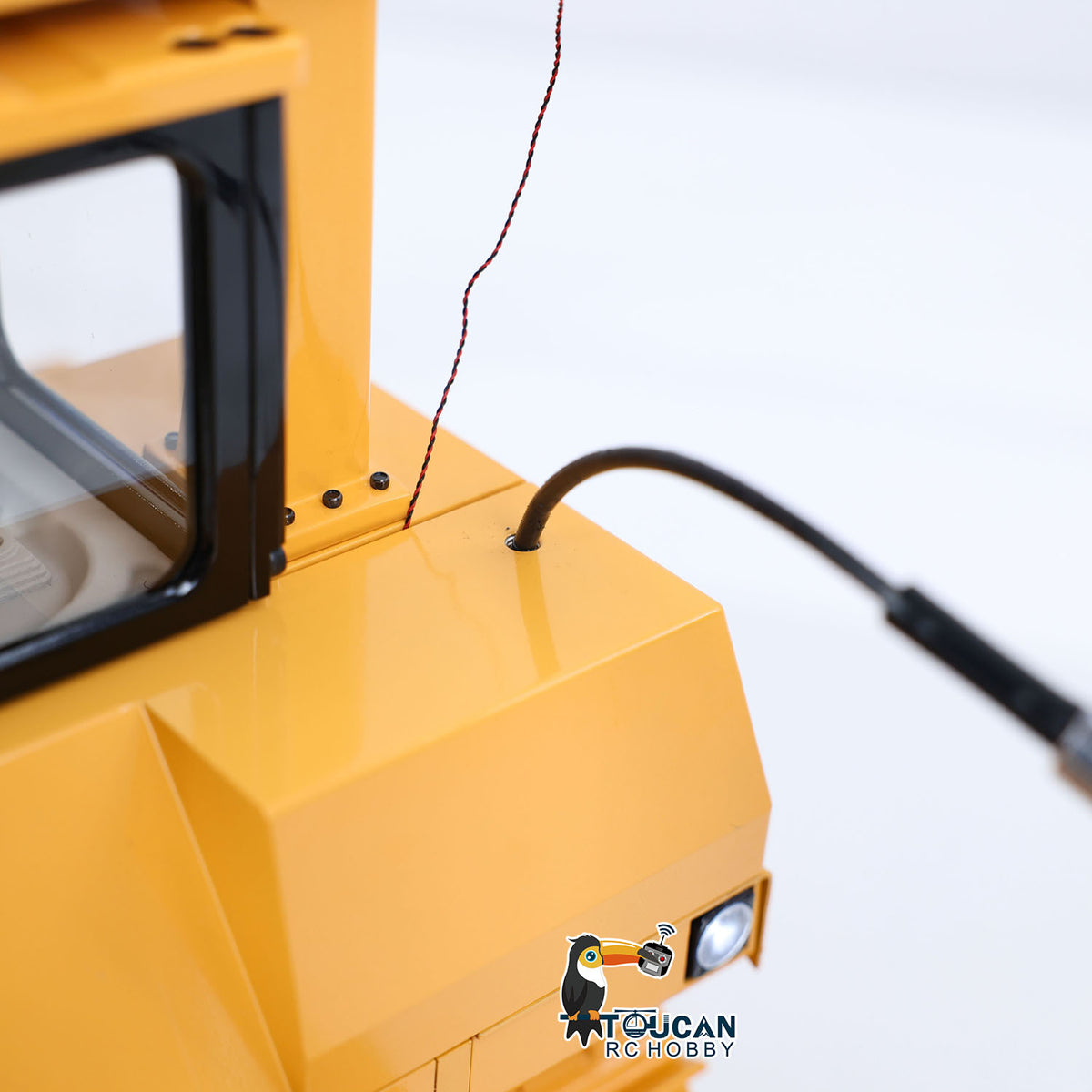 TOUCAN RC HOBBY JDMODEL Metal 1/14 RC Bulldozer DXR2 JDM-98 Hydraulic Dozer Construction Vehicle Truck Model Radio Light Sound Pump Cylinder Tracks ESC Motor
